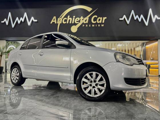 VOLKSWAGEN POLO SEDAN 1.6 MI COMFORTLINE 8V FLEX 4P MANUAL